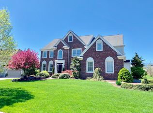 2054 Pheasant Ct, Bethlehem, PA