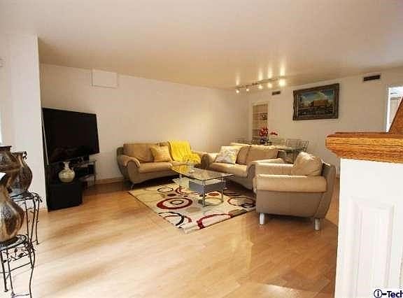 3rd image of 2350 Foothill Blvd Unit 23