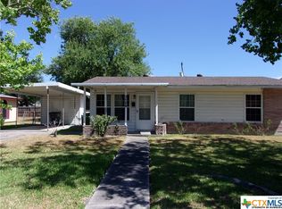 3508 Oaklawn St, Victoria, TX 77901