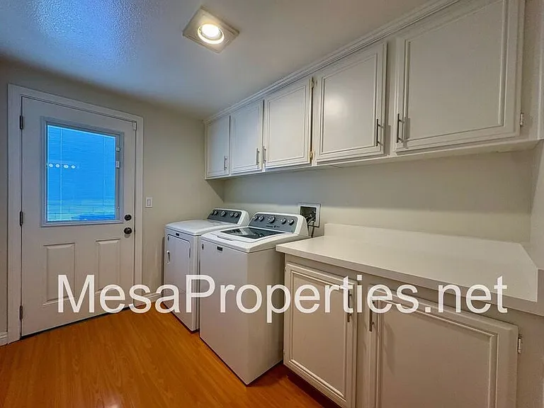 14095 Bancroft Ct — Photo 27