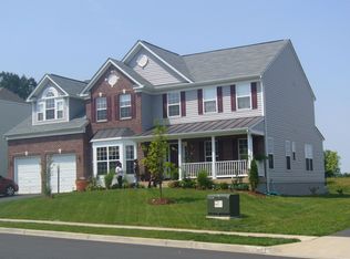 12196 Jennell Dr, Bristow, VA 20136