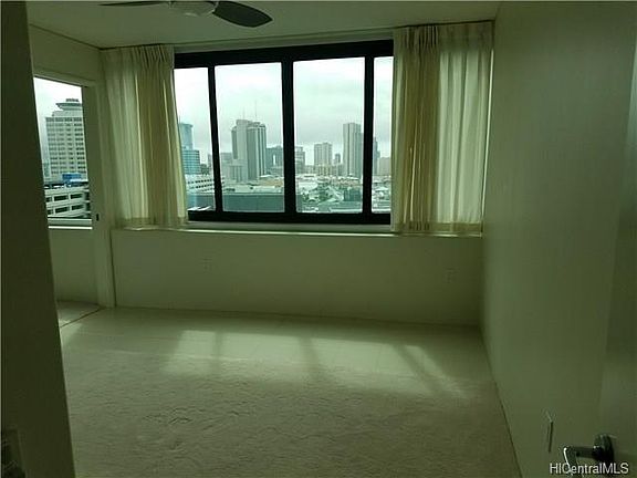 4th image of 88 Piikoi St APT 1305