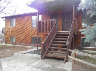 319 N 7th St, Thermopolis, WY 82443