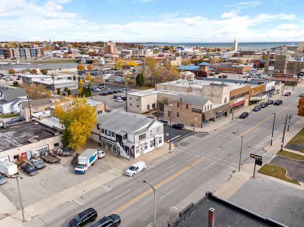 1204 Washington STREET, Manitowoc, WI 54220