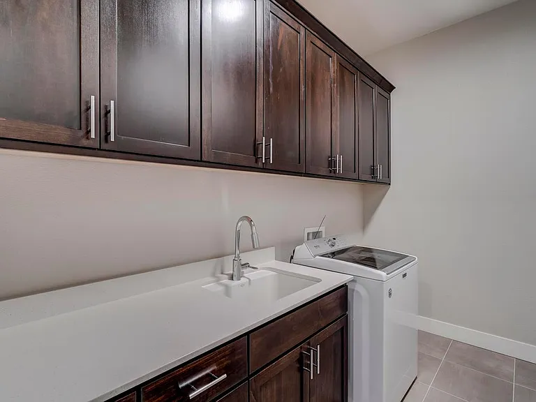 924 Solarium Dr — Photo 33