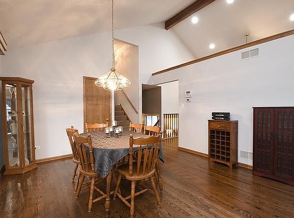 5th image of 10345 S Christiana Ave