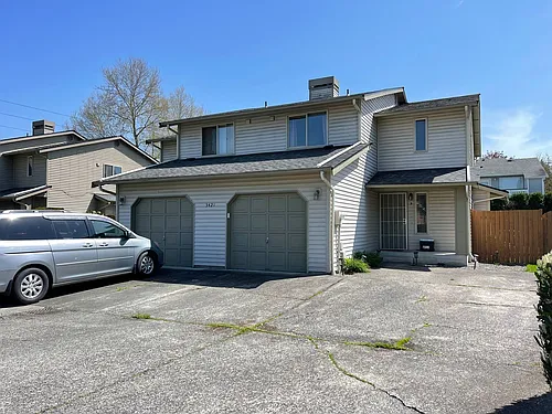 3421 M Pl SE #B Photo 1