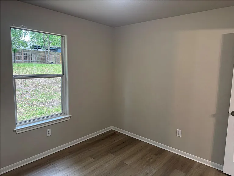 174 E Sunset Dr — Photo 27