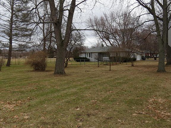 2nd image of 2041 Fairplain Ave