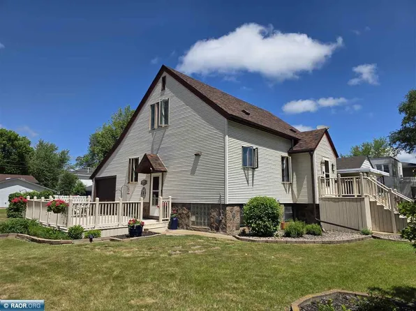 1101 Minnesota St, Hibbing, MN 55746
