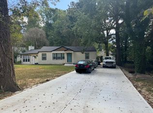 2569 Barrylynn Dr, Atlanta, GA 30360