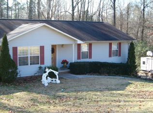 4405 Woodbine Rd, Louisville, TN 37777