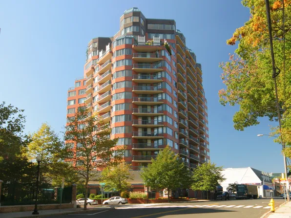 25 Forest Street #11M, Stamford, CT 06901