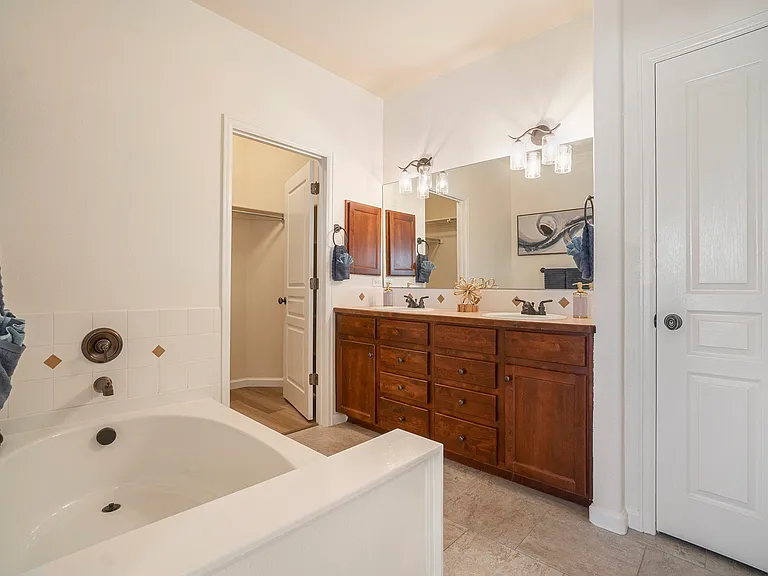 2178 Cape Hatteras Dr #10 — Photo 11