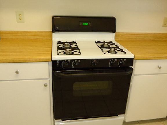 3rd image of 22 Hasbrouck Dr APT A