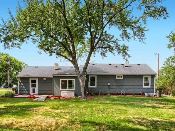 10241 Foley Blvd NW, Coon Rapids, MN 55448