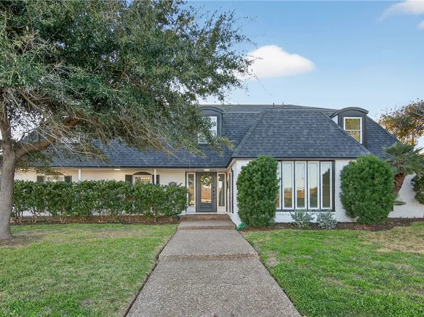 103 Granby Pl, Portland, TX 78374