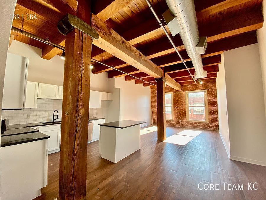 1st image of 204 Walnut St #312