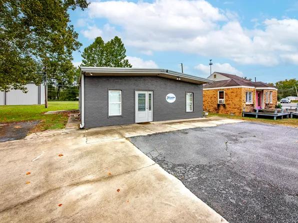 403 S 2nd St #1, Cabot, AR 72023