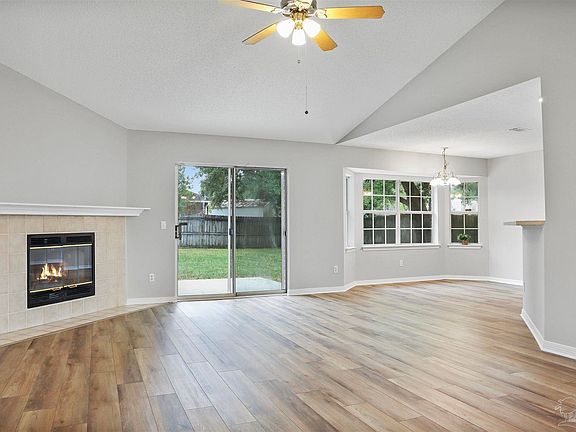 2nd image of 6723 Hallendale Dr
