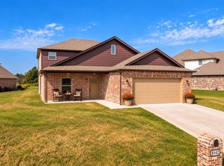 8542 Spring Creek Ln, Claremore, OK 74019
