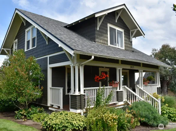 1015 West 12th Street, Port Angeles, WA 98363