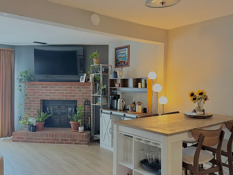 7713 Crown Crest Ct — Photo 13