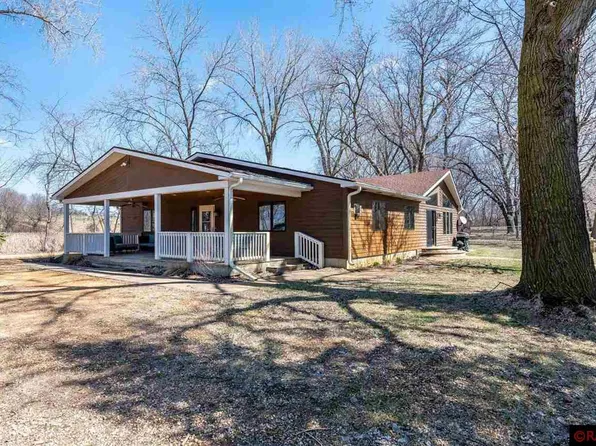 22011 Oriole Rd, Madison Lake, MN 56063