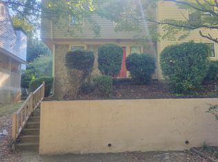 1078 Falling Water Dr SE, Smyrna, GA 30080