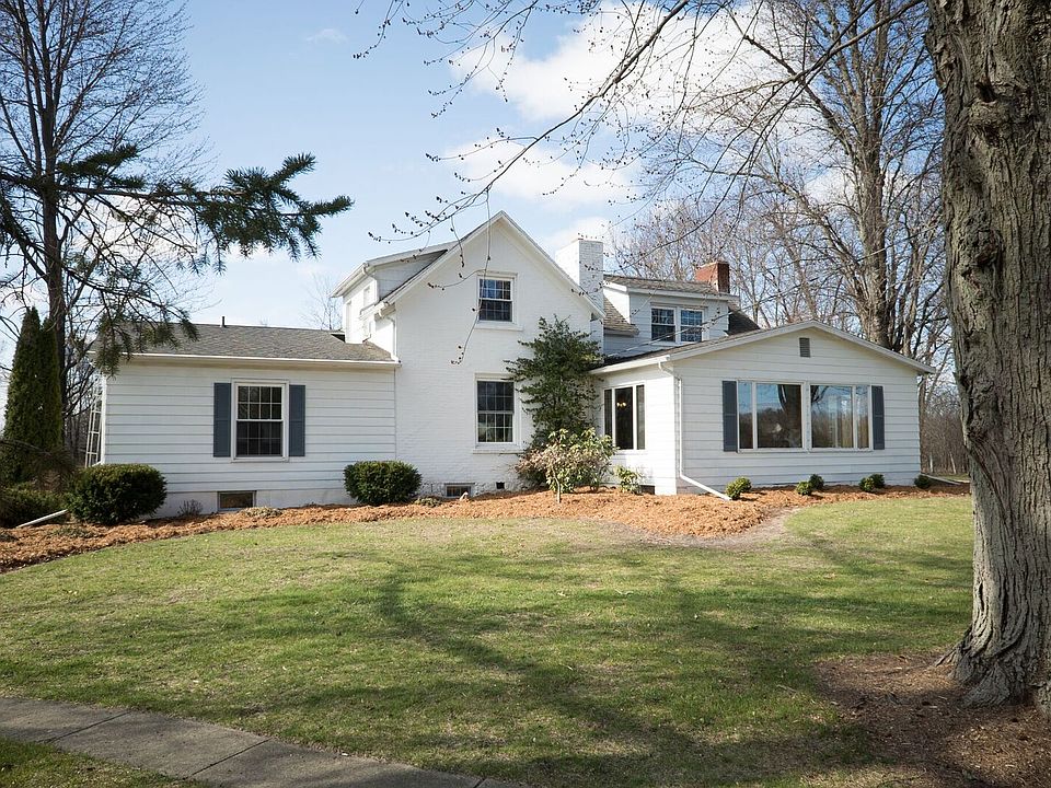 1974 E Stewart Rd, Midland, MI 48640 Zillow