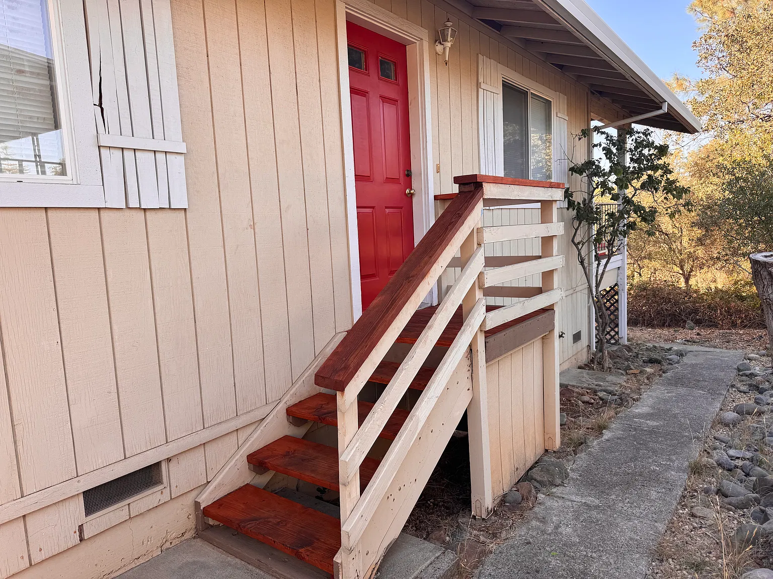 2 bed, 1.5 bath, 1050 sqft, $1,750 — Photo 2