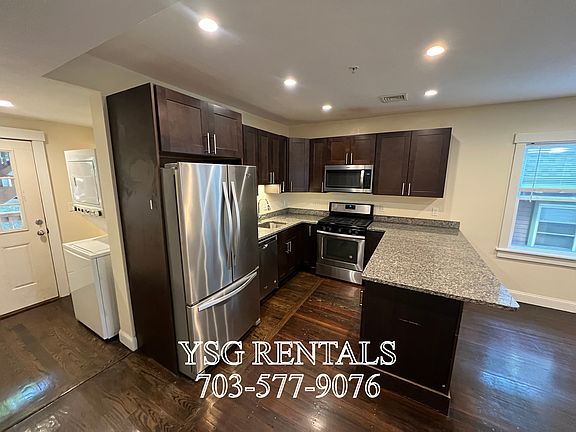 4th image of 194 Hillside St #2