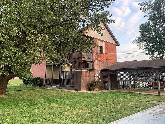 5th image of 1100 W Virginia St
