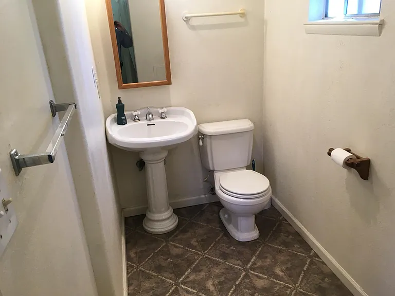 3808 Larch Ave #1 — Photo 2