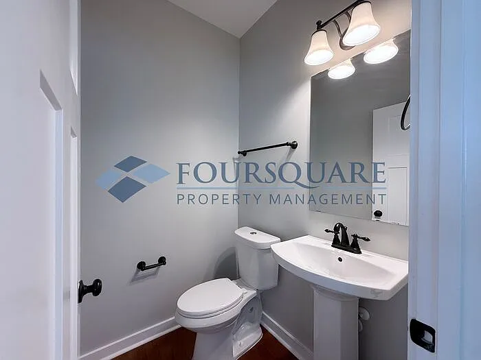 617 Lenoir St — Photo 12