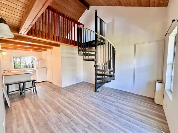 428 W Islay St #7, Santa Barbara, CA 93101