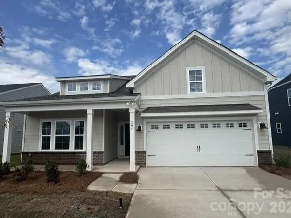 204 Rodeo Dr, Shelby, NC 28150