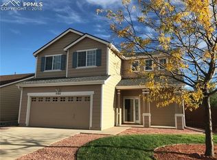 5165 Mountain Air Cir, Colorado Springs, CO 80916