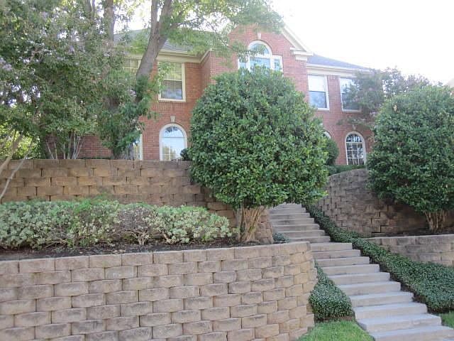 1st image of 3917 Parker Oaks Dr
