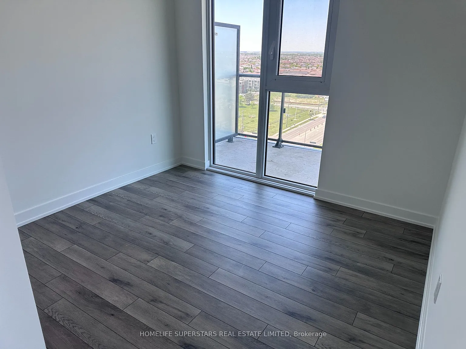 2 bed, $2,600 — Photo 4