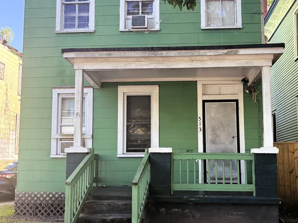 513 W 39th St, Savannah, GA 31415