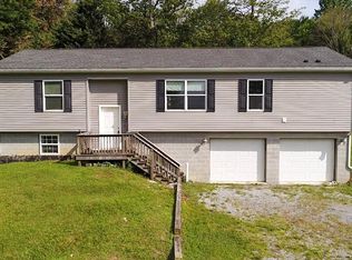126 Gibby Ln, Johnstown, PA 15904