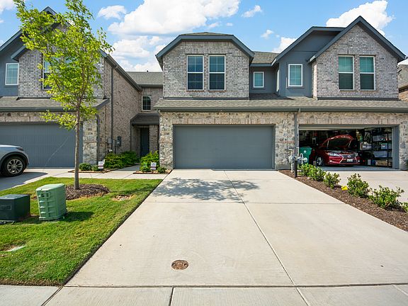 2nd image of 1340 Hill Country Pl