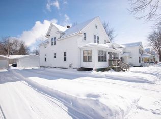 917 S 6th Ave, Wausau, WI 54401