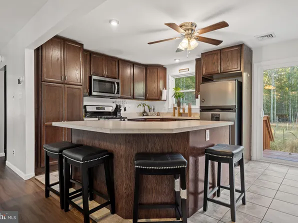 7356 Woodbury Rd, Mays Landing, NJ 08330