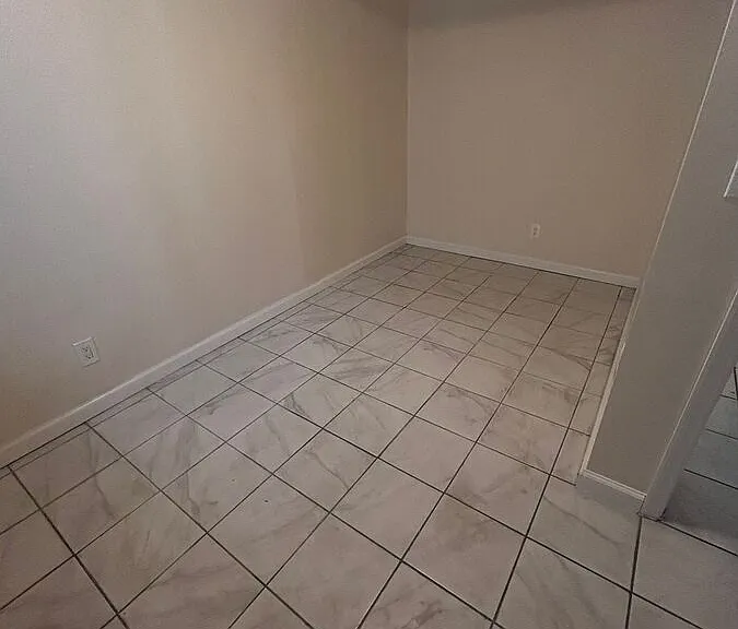 149 Waverly St — Photo 1