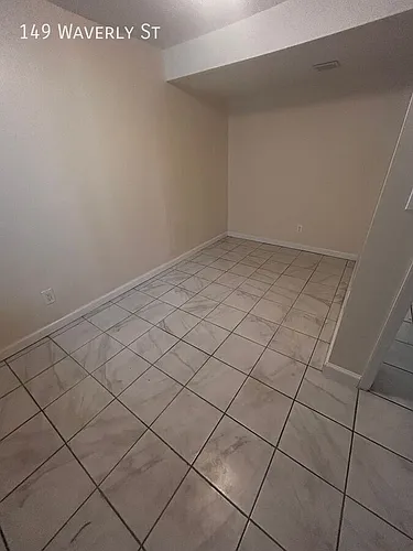 149 Waverly St Photo 1