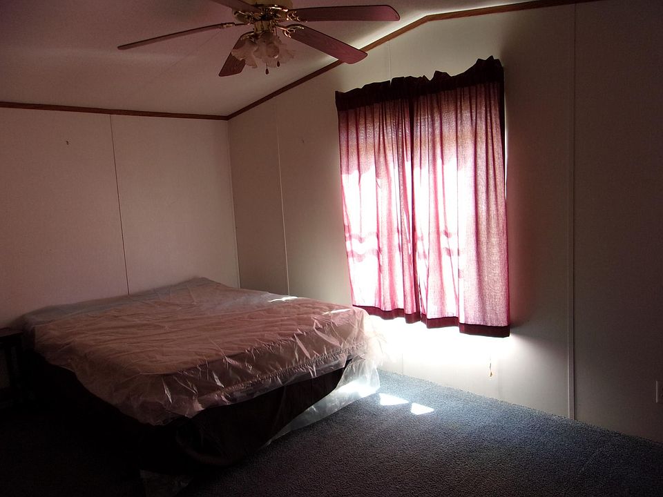 1st image of 5941 Bennie Ln