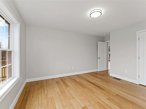 4th image of LOT 4 Pico Cir