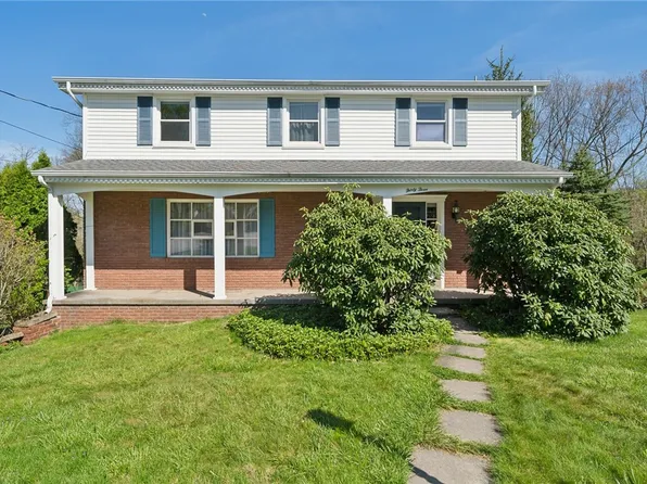 33 Carriage Rd, Greensburg, PA 15601